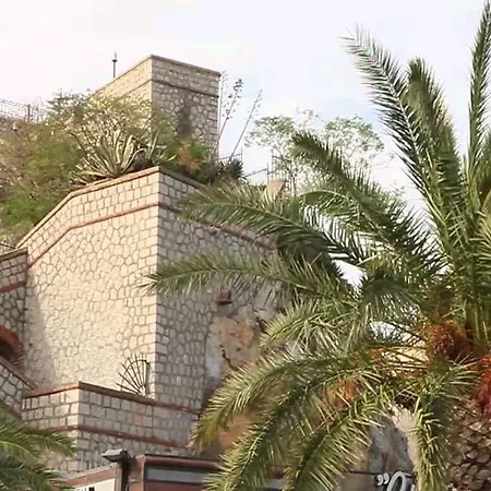 Дом отдыха Case Vacanze Himera